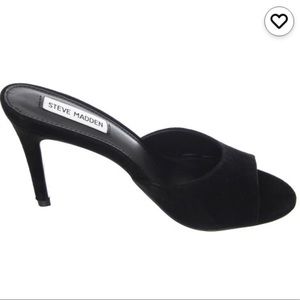 Steve Madden Erin Black Suede Sandals